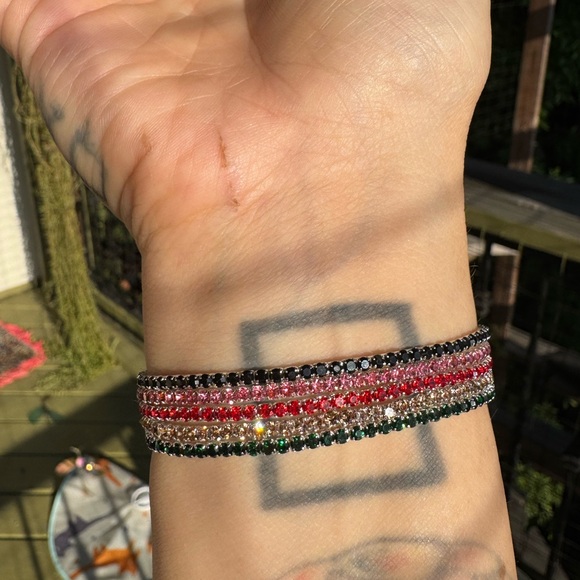 5 piece silver elastic Multicolor rhinestone bracelet set NEW - Picture 6 of 9